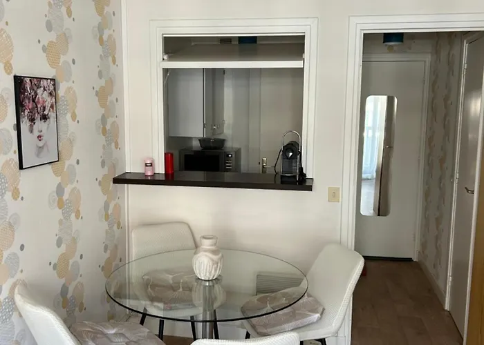 Charmant Studio Lumineux Et Fonctionnel